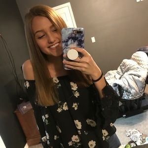 Meet your Posher, Carson